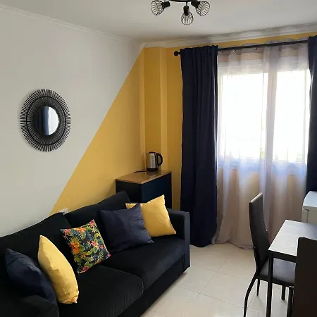 בית אירוח Brisas Del Mar לוס אבריגוס